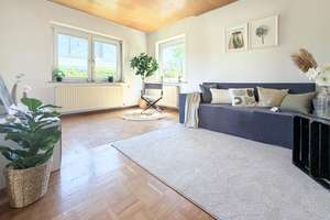Zweifamilienhaus mit Charakter und großem Potenzial – Die vollständige Adresse der Immobilie erhältst du vom Anbieter., 70806 Kornwestheim – Vorschaubild 3