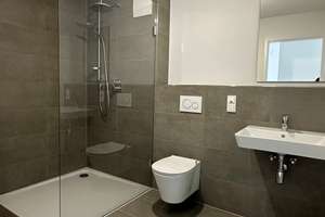 Moderne 3-Zimmer-Penthousewohnung mit Dachterrasse & TG-Stellplatz in Köln-Holweide – Bramhoff 16, 51067 Holweide, Köln – Vorschaubild 6