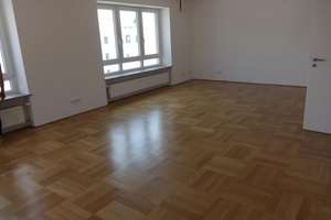 großzügige 3,5-Zimmer-Wohnung in Lappersdorf mit Südbalkon, hochwertig ausgestattet im 2-Familien... – Die vollständige Adresse der Immobilie erhältst du vom Anbieter., 93138 Lappersdorf – Vorschaubild 2