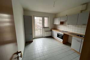 Großzügige 3 Zimmerwohnung in der Porzer Str.  43 / Treptow – Porzer Str. 43, 12524 Altglienicke, Berlin – Vorschaubild 3