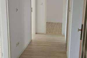Schöne 3-Zimmer-Wohnung in ruhigem Mehrfamilienhaus mit Balkon – Die vollständige Adresse der Immobilie erhältst du vom Anbieter., 75173 Südweststadt, Pforzheim – Vorschaubild 5