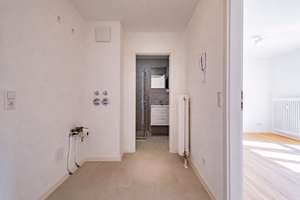 Komplett renovierte bezugsfreie helle u. zentral gelegene 1.-Zimmerwohnung  – 79115 Haslach-Gartenstadt, Freiburg im Breisgau – Vorschaubild 4
