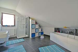 Großzügiges Wohnhaus auf wunderschönem Grundstück in Wolfhagen am Teichberg – Die vollständige Adresse der Immobilie erhältst du vom Anbieter., 34466 Wolfhagen – Vorschaubild 13