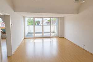 Moderne 2-Zimmer-Dachgeschosswohnung mit großer Dachterrasse