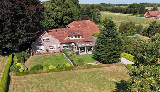 Bild von Mehrere Häuser auf großzügigem Grundstück!