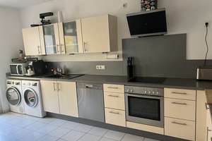 3-Zimmer-Wohnung mit Innenhof-Balkon in Würzburg – Die vollständige Adresse der Immobilie erhältst du vom Anbieter., 97070 Altstadt, Würzburg – Vorschaubild 2