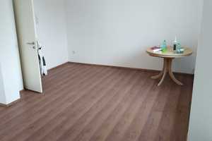 Mehrfamilienhaus und Gewerbe 3 Wohnungen Werkstatt Büro Lager 7 Parkplätze – Regelsbacherstr 2, 90547 Fürth (Kreis) – Vorschaubild 25