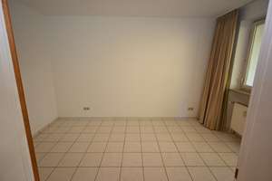 Gepflegte Etagenwohnung mit Schwimmbad und Sauna – Die vollständige Adresse der Immobilie erhältst du vom Anbieter., 66119 St. Arnual, Saarbrücken – Vorschaubild 11