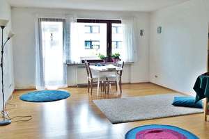 Großzügige 3 Zi. Whg mit Sonnenbalkon und PKW-Stellplatz im schönen Findorff – Die vollständige Adresse der Immobilie erhältst du vom Anbieter., 28215 Weidedamm, Bremen – Vorschaubild 2