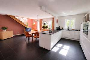 Familientraum mit Mieteinnahmen – Hochwertiges MFH mit 4 Einheiten und Top-Energieeffizienz – Die vollständige Adresse der Immobilie erhältst du vom Anbieter., 63773 Goldbach – Vorschaubild 24