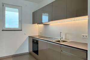 2-Zimmerwohnung am Rhein in moderner Wohnanlage – Wiesbadener Str. 85C, 55252 Mainz-Kastel, Wiesbaden – Vorschaubild 2