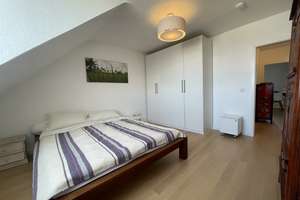 Top geschnittene, teilmöblierte 3-Zimmer-Dachgeschosswohnung am Brehmplatz – Herderstrasse 88, 40237 Düsseltal, Düsseldorf – Vorschaubild 8