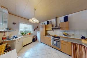*Einfamilienhaus mit großem Grundstück, Pool und Entwicklungspotenzial – Nähe Muldestausee* – Dorfplatz 14, 6774 Mühlbeck – Vorschaubild 8
