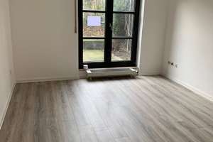 Stilvolle, gepflegte 1-Zimmer-Erdgeschosswohnung mit Balkon und EBK in Düsseldorf