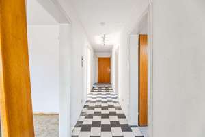 HEGERICH: Vielseitiges Mehrfamilienhaus mit Projektierung und großem Entwicklungspotenzial – Die vollständige Adresse der Immobilie erhältst du vom Anbieter., 90513 Zirndorf – Vorschaubild 5