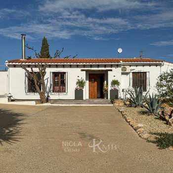 Landhaus mit Pool und Garage in Antas Almería