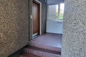 Erdgeschoß-frisch renoviert-separater Eingang-Balkon-Tiefgarage-von Privat – Elmshorner Straße 15, 25421 Pinneberg – Vorschaubild 21