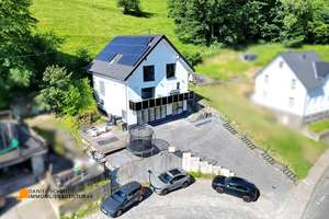 Wohnen auf höchstem Niveau: Neuwertiges Einfamilienhaus auf drei Ebenen – Die vollständige Adresse der Immobilie erhältst du vom Anbieter., 51645 Gummersbach – Vorschaubild 21