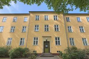 Erstbezug nach Sanierung! Wohnung mit Balkon und Sondernutzfläche in gehobener Lage von Lichterfelde – Die vollständige Adresse der Immobilie erhältst du vom Anbieter., 12203 Lichterfelde, Berlin – Vorschaubild 10