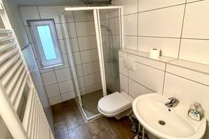 Großzügiges 1–2-Familienhaus mit flexibler Mehrgenerationennutzung in Detmold – Die vollständige Adresse der Immobilie erhältst du vom Anbieter., 32758 Detmold – Vorschaubild 11