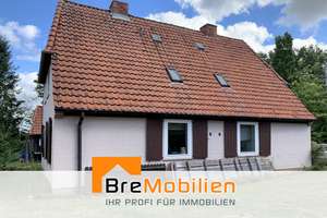 Sanierungsobjekt!  DHH auf ca. 601 m² Grundstück in attraktiver Lage von Bremen Horn - Lehe