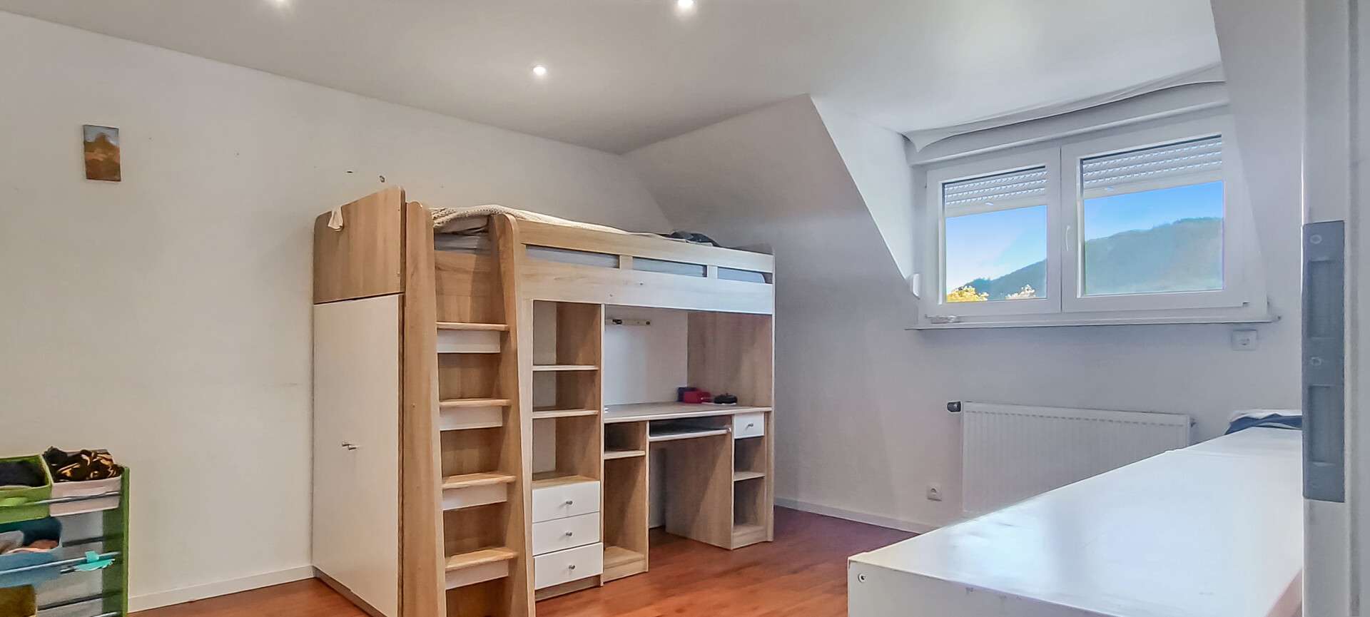 Immobilie in Mettlach - Kernsanierung 2018 + Zweifamilien-Option: Klingt gut? Ist es auch. Einziehen und Loswohnen - Bild 4