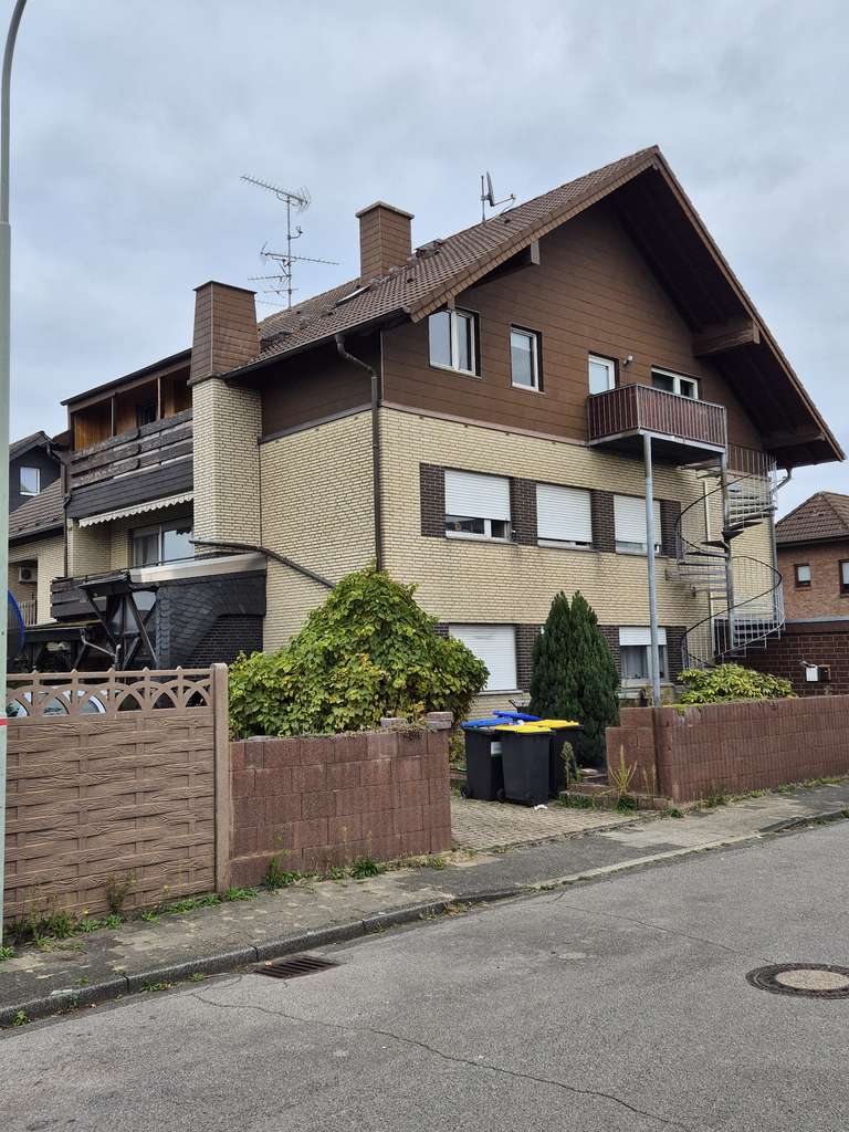 Immobilie in Aldenhoven - Von Privat - Ohne Makler, provisionsfrei! Attraktives MFH im Herzen von Aldenhoven - Bild 1