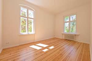 Sonniger, modernisierter Altbautraum in Westend Bestlage, 3 Zi., West-Balkon, Parkett u., Luxus-Bad – Die vollständige Adresse der Immobilie erhältst du vom Anbieter., 14050 Westend, Berlin – Vorschaubild 5