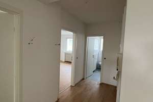 Helle & frisch renovierte Wohnung in ruhiger Lage – zum Wohlfühlen!