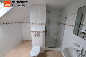 Sofort einziehen & wohlfühlen! Top gepflegtes Reihenhaus in begehrter Lage mit Garten & Garage & Ein – Essen – Vorschaubild 11