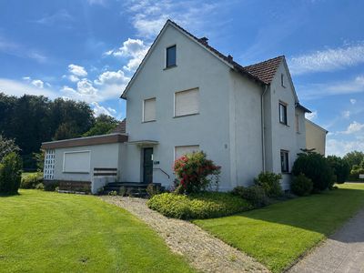 Großes Einfamilienhaus mit 5.912 m² Grundsück in ruhiger und dennoch zentraler Lage!