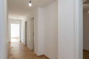 Schöne 2,5-Zimmerwohnung, zentral und ruhig gelegen im Rückgebäude – Tumblingerstraße 40, 80337 Am Schlachthof, München – Vorschaubild 9
