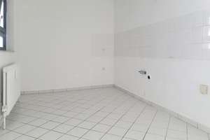 Viel Platz bietende 2-Zimmer-Wohnung in guter Lage von Mannheim-Vogelstang – Geraer Ring 2, 68309 Vogelstang, Mannheim – Vorschaubild 3