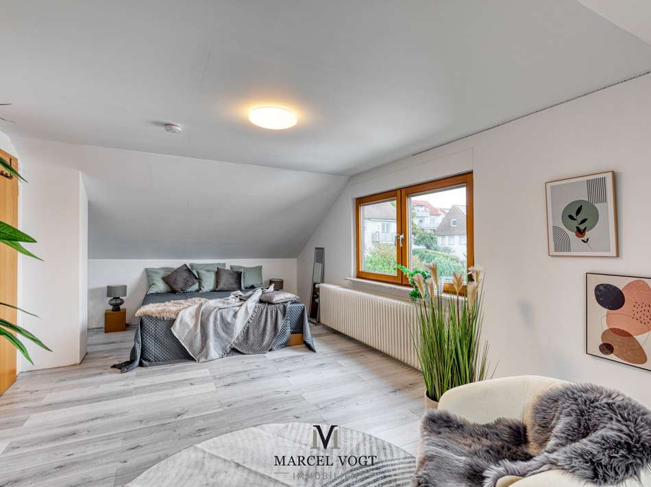 Schlafzimmer 1