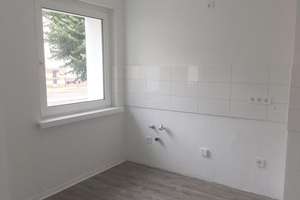 Modernisierte EG-Wohnung mit Tageslichtbad und tollem Balkon! – Bochumer Landstraße 246, 45276 Freisenbruch, Essen – Vorschaubild 5
