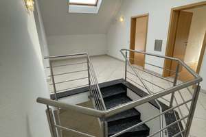 Großzügiges Haus mit ELW, 8 Zimmern in Ditzingen-Hirschlanden – Die vollständige Adresse der Immobilie erhältst du vom Anbieter., 71254 Ditzingen – Vorschaubild 12