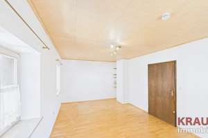 *Perle im Chiemgau* Einfamilienhaus im Zentrum von Traunwalchen mit Bergblick! – Die vollständige Adresse der Immobilie erhältst du vom Anbieter., 83374 Traunreut – Vorschaubild 13