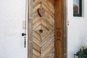 Traditionsreiches Bauernhaus 1618 mit Alpenblick – liebevoll modernisiert im Chiemgau – Die vollständige Adresse der Immobilie erhältst du vom Anbieter., 83104 Tuntenhausen – Vorschaubild 7