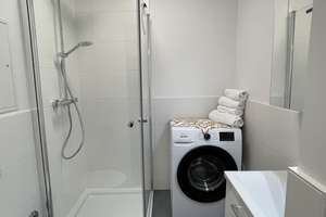 KERNSANIERTE EINZIMMERWOHNUNG MIT HOCHWERTIGEM BAD & KÜCHE IN BOGENHAUSEN – Fritz-Meyer-Weg 55, 81925 Oberföhring, München – Vorschaubild 45