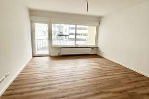 Geräumige 4-Zimmer-Wohnung in Koblenz Mitte – Die vollständige Adresse der Immobilie erhältst du vom Anbieter., 56068 Mitte, Koblenz – Vorschaubild 1