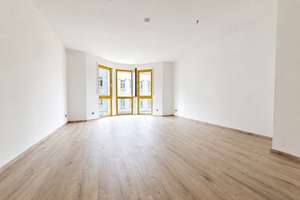 Sofort verfügbare Familienfreundliche 3-Zimmer-Wohnung mit Aufzug und Tiefgarage – 4157 Gohlis-Mitte, Leipzig – Vorschaubild 1
