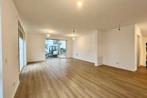 Attraktives 5-Zimmer-Haus mit gehobener Innenausstattung und EBK in Kelkheim Kelkheim (Taunus) – Rotebergstraße 3a, 65779 Main-Taunus-Kreis – Vorschaubild 2