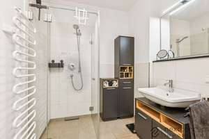 Modernes Wohnen im ARION76 – stilvolle Eigentumswohnung mit Stellplatz – Die vollständige Adresse der Immobilie erhältst du vom Anbieter., 40476 Golzheim, Düsseldorf – Vorschaubild 17