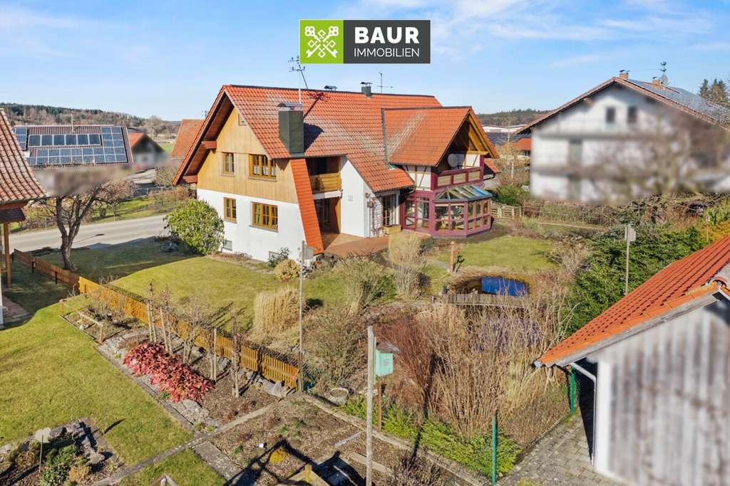 Immobilie in Rot an der Rot - 360° I Ein Zuhause mit Raum zur Entfaltung - Einfamilienhaus mit großem Garten in Rot an der Rot - Bild 2