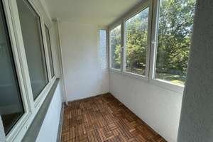 Modernisierte 3-Zimmer-Wohnung, Stellplatz, Wintergarten-Balkon und Einbauküche in SZ- Fredenberg – 38228 Lebenstedt, Salzgitter – Vorschaubild 4