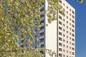 Wir sanieren diese 2-Zimmer-City-Wohnung mit Balkon!