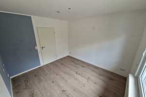 Stilvolle 3-Raum-Wohnung mit gehobener Innenausstattung mit EBK in Köln Lind – Linder Mauspfad 117, 51147 Köln – Vorschaubild 13