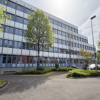 Funktionale Büroflächen in Köln-Rodenkirchen!