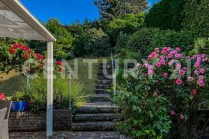 REPRÄSENTATIVE ARCHITEKTENVILLA mit parkähnlichem Garten in TOP-Lage! – Die vollständige Adresse der Immobilie erhältst du vom Anbieter., 67098 Bad Dürkheim – Vorschaubild 2