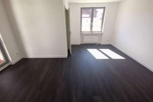 Umfassend sanierte 2RW mit sonnigem Balkon und Garage in ruhiger Lage – Die vollständige Adresse der Immobilie erhältst du vom Anbieter., 4177 Altlindenau, Leipzig – Vorschaubild 8